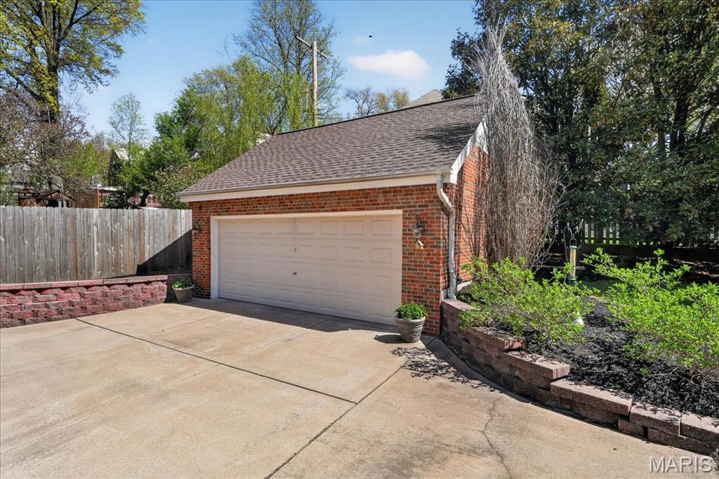 Davis Place - Residential