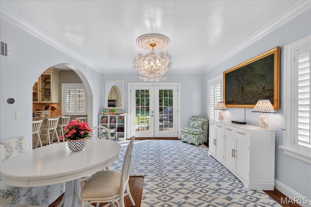 Davis Place - Residential