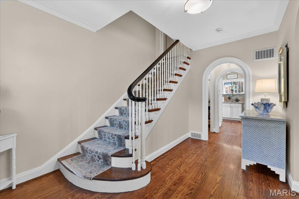 Davis Place - Residential