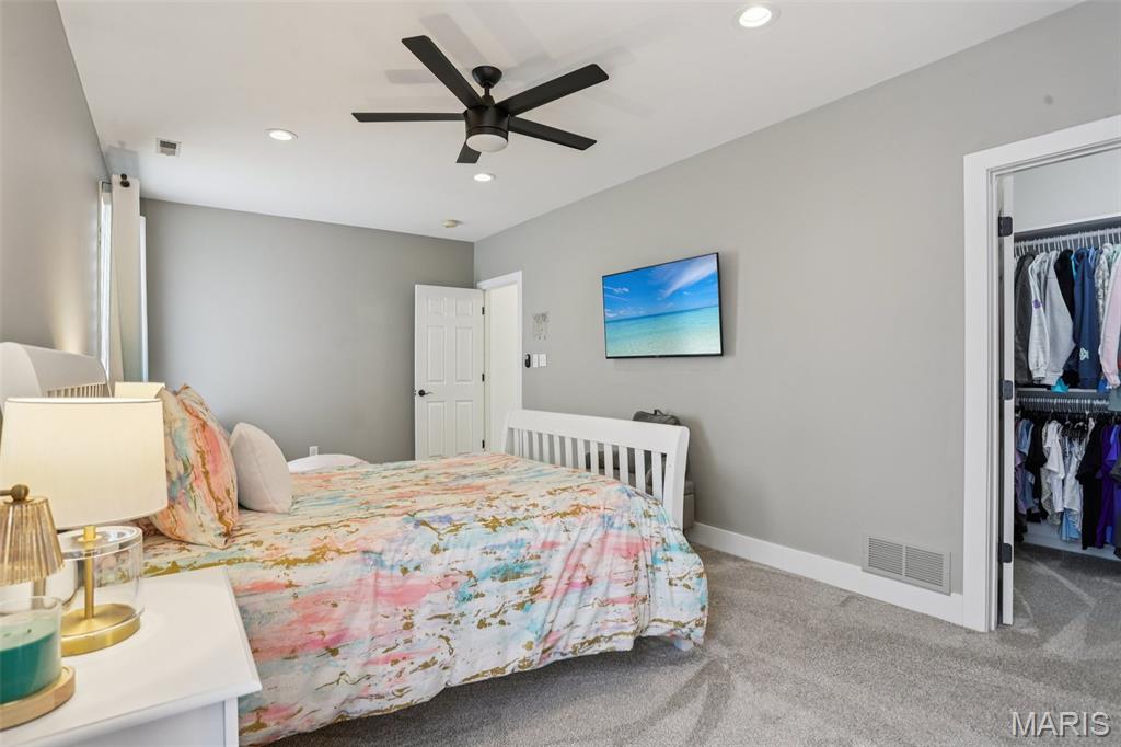 The Knoll At The Legends - Residential