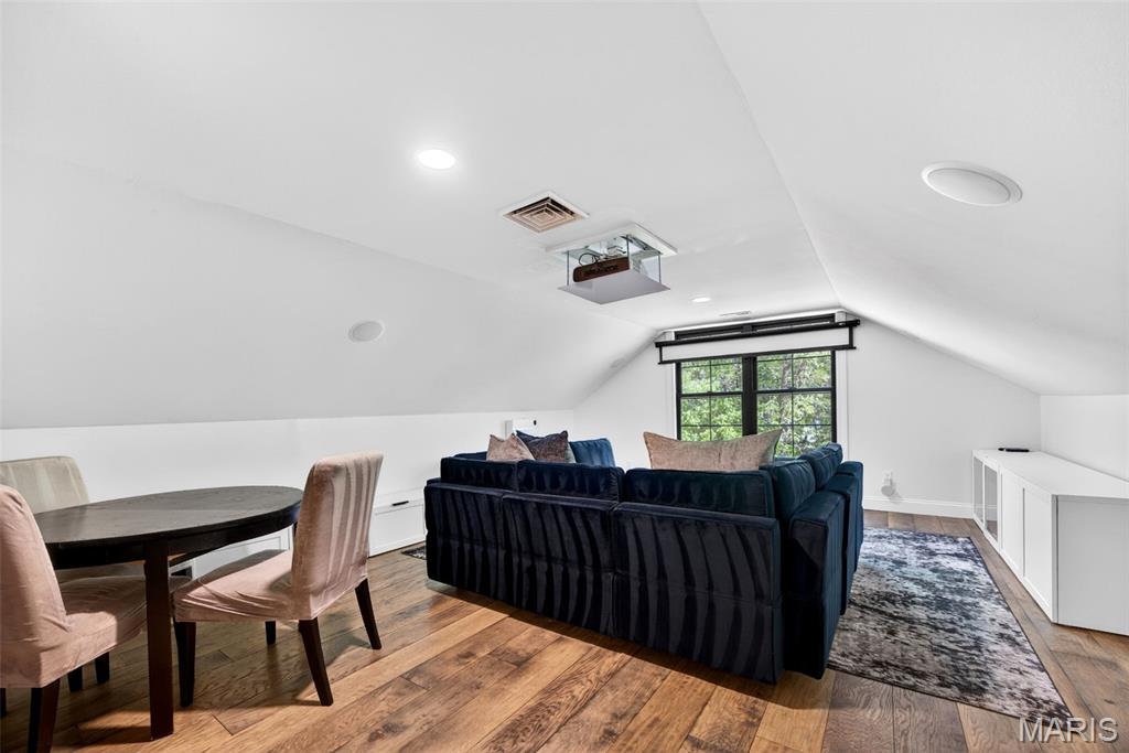 Lakeway - Residential