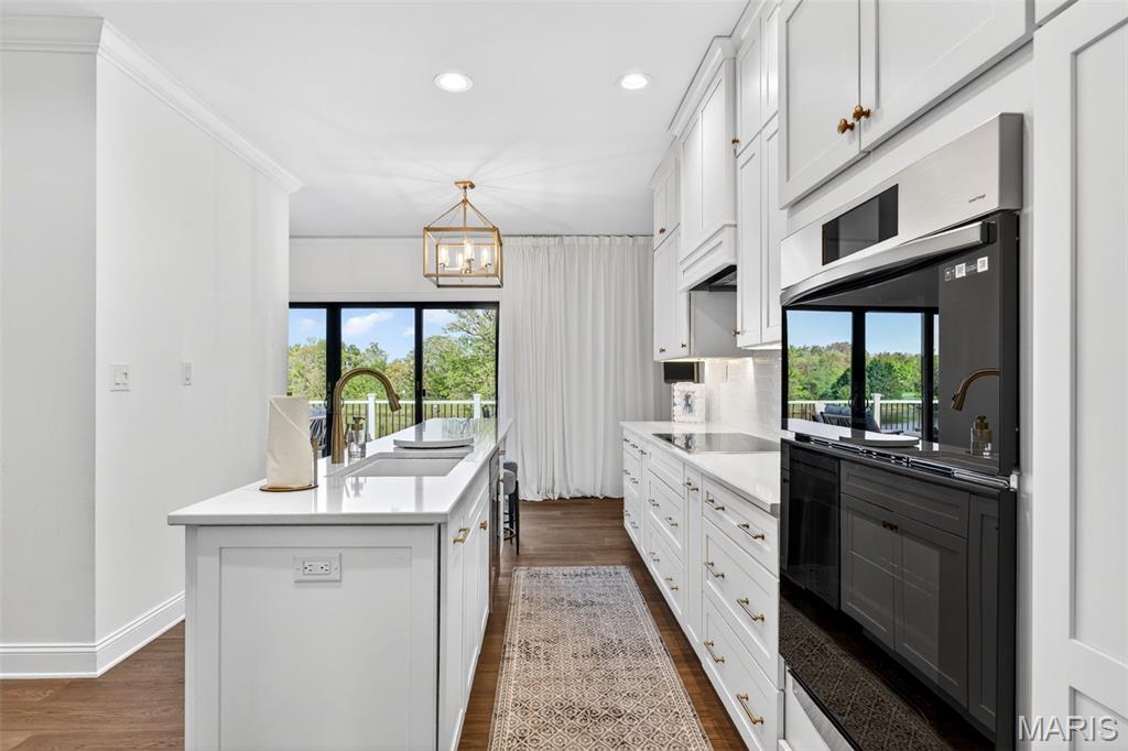 Lakeway - Residential