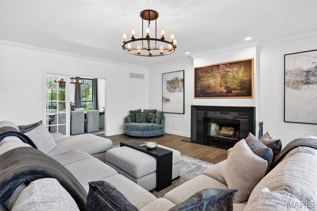 Lakeway - Residential