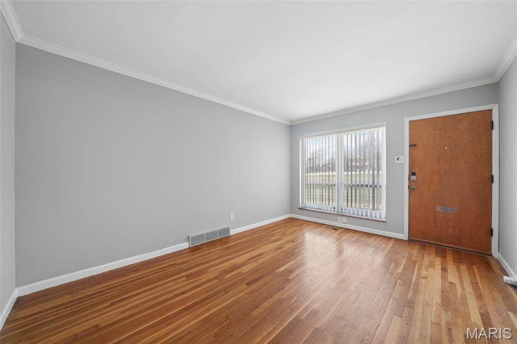 1122 Grandview Place