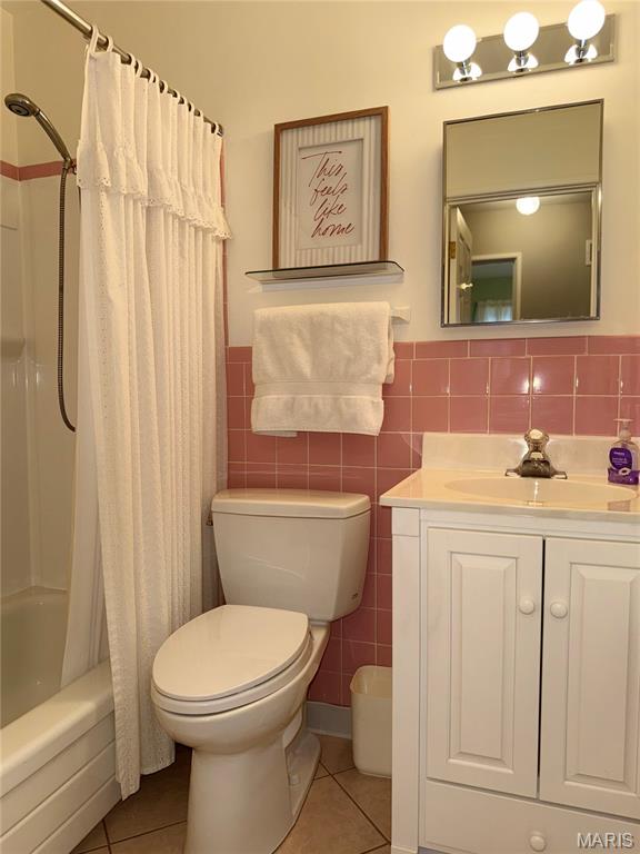 Foxrun 2 - Residential