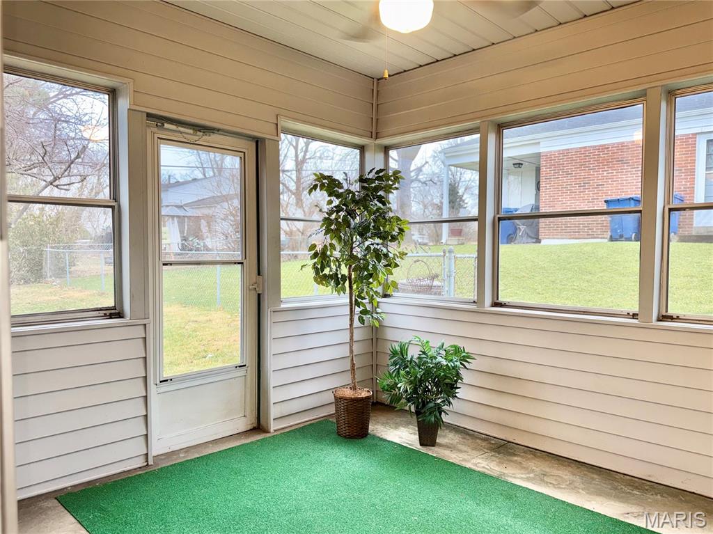 Foxrun 2 - Residential