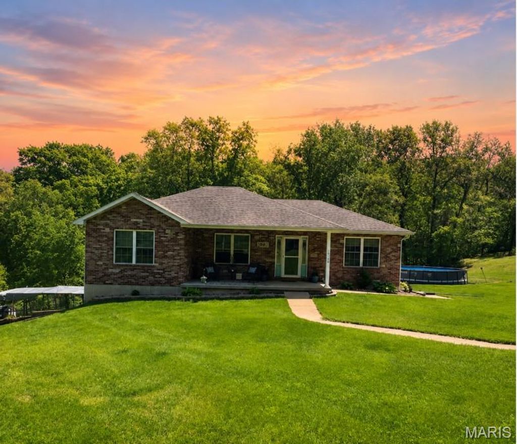 Photo of 14168 Turkey Run Court, New London, MO 63459 (MLS # 26028085)