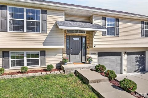 Tiny photo for 15859 Tundra Street, St Robert, MO 65584 (MLS # 26030276)