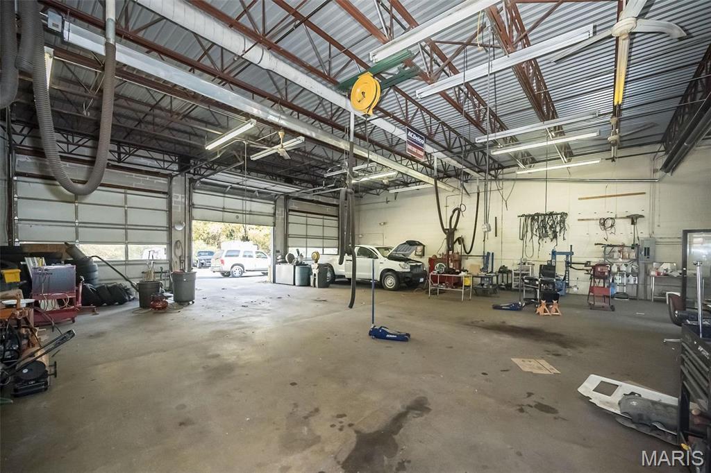 Boulevard Frontage - Commercial Sale