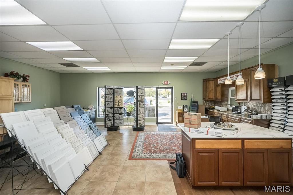 Boulevard Frontage - Commercial Sale