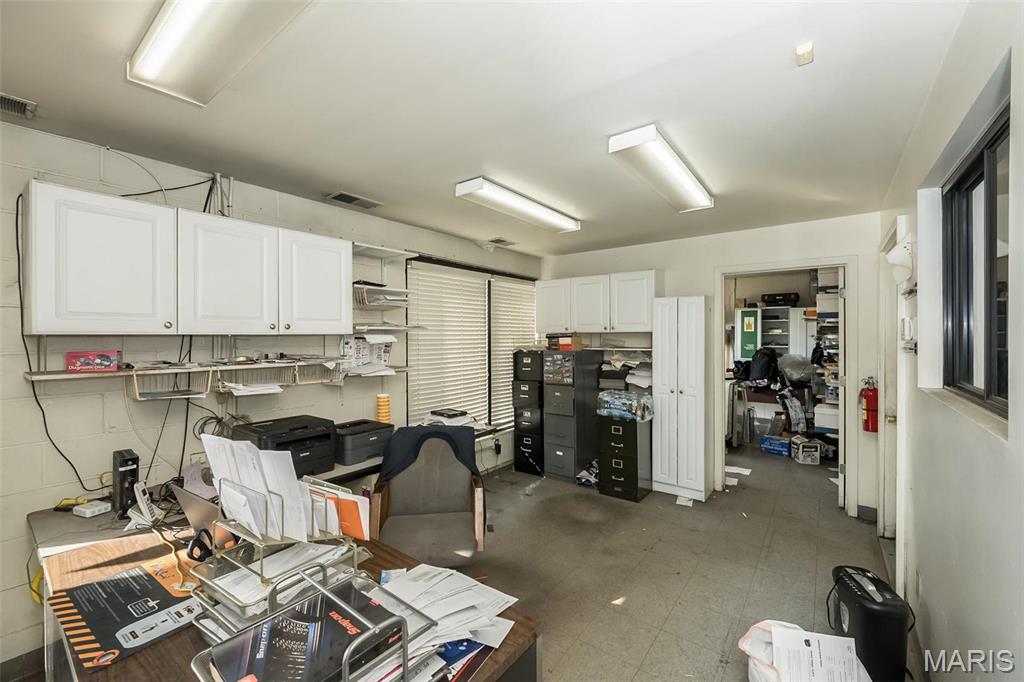 Boulevard Frontage - Commercial Sale