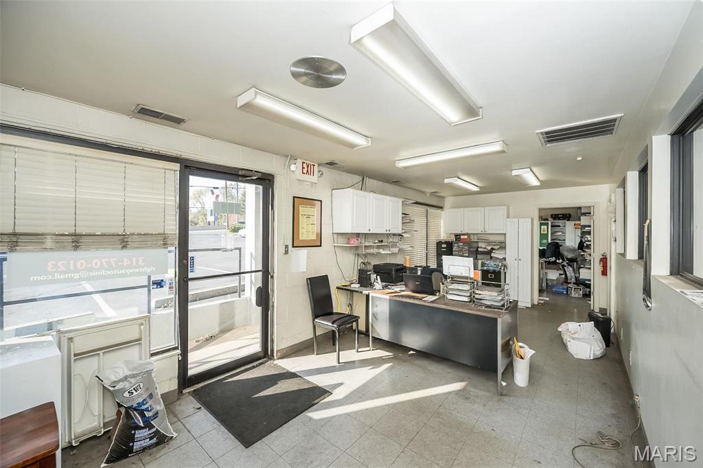 Boulevard Frontage - Commercial Sale
