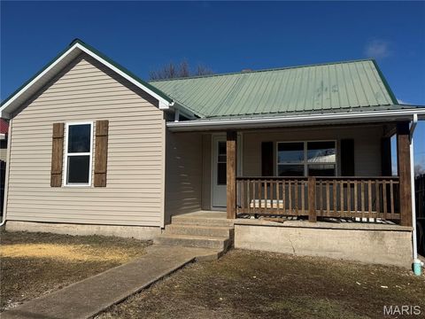 302 W 3rd Street Dixon MO 65459