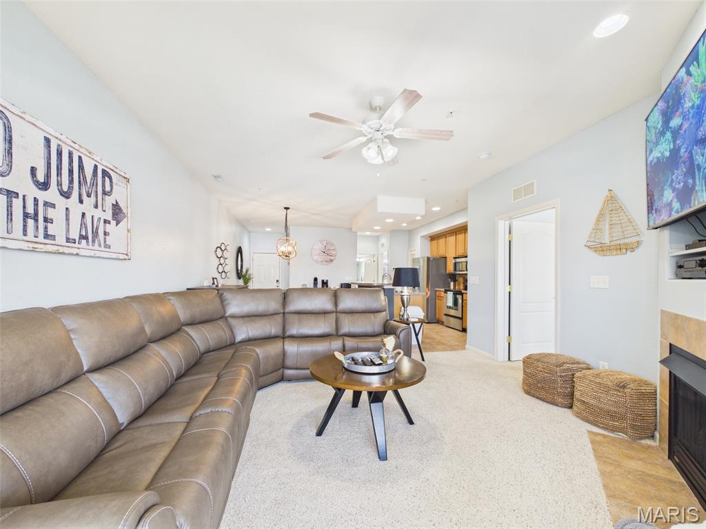 Monarch Cove Condo - Residential