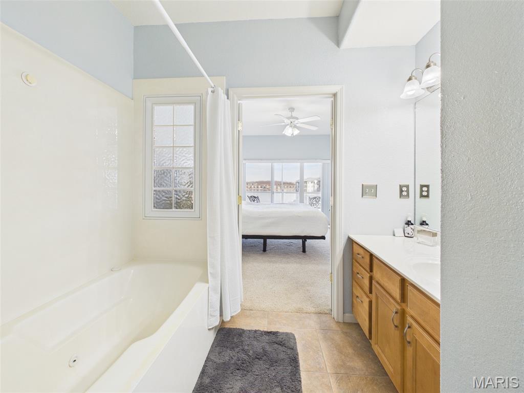 Monarch Cove Condo - Residential