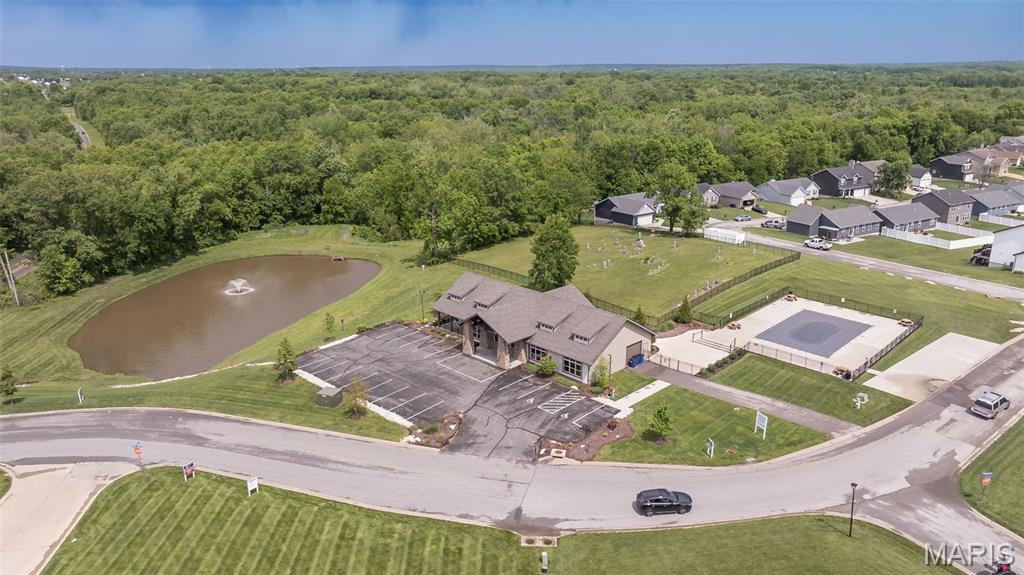 Majestic Lakes - Residential