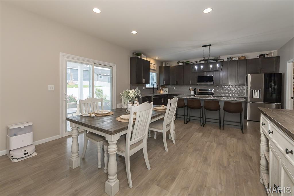 Majestic Lakes - Residential