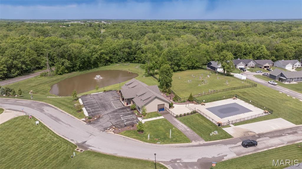 Majestic Lakes - Residential