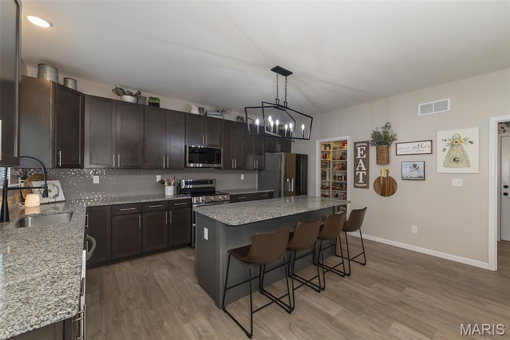 Majestic Lakes - Residential