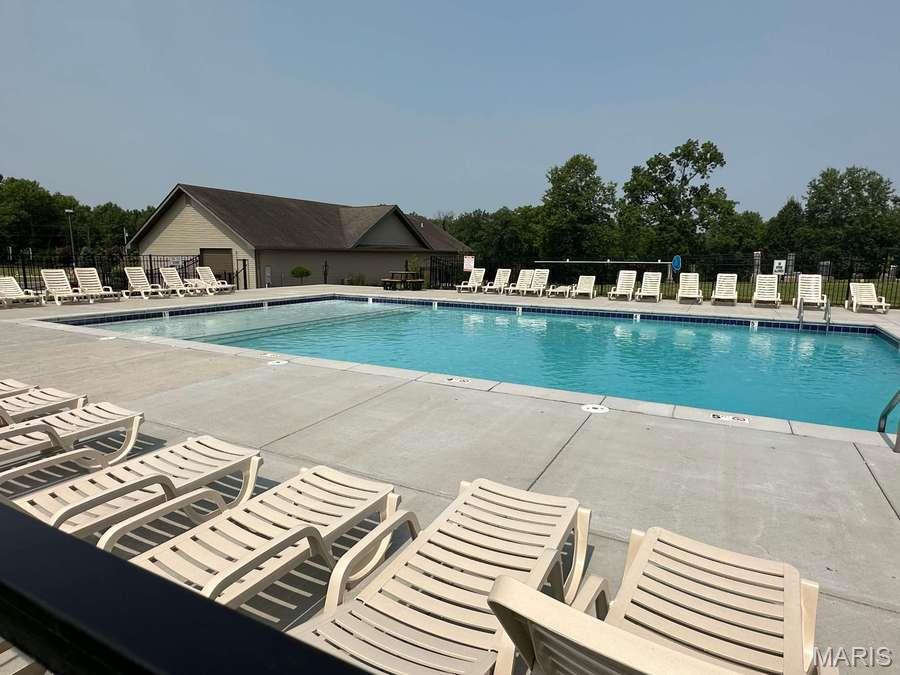 Majestic Lakes - Residential