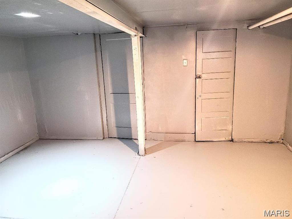 West Walnut Park Add - Residential