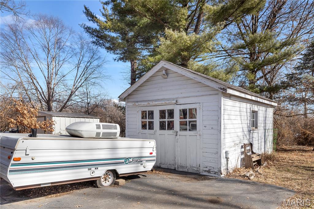 J C Chambers Sub At Ferguson - Residential