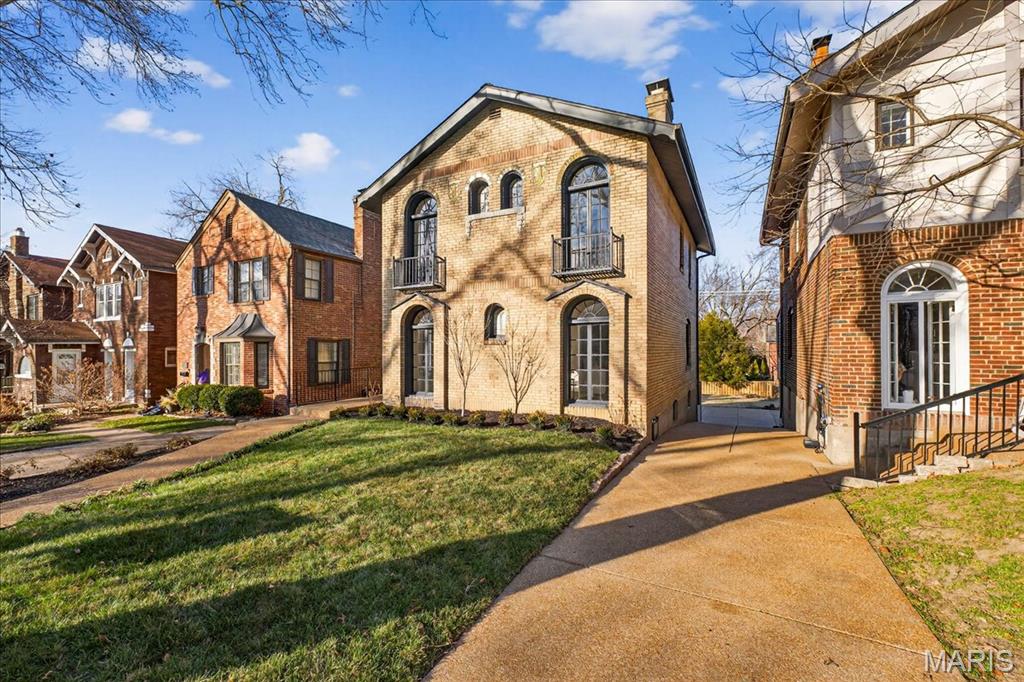 7267 Lindell Boulevard