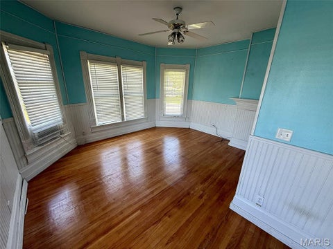 Tiny photo for 219 N Main Cross Street, Bowling Green, MO 63334 (MLS # 26051951)