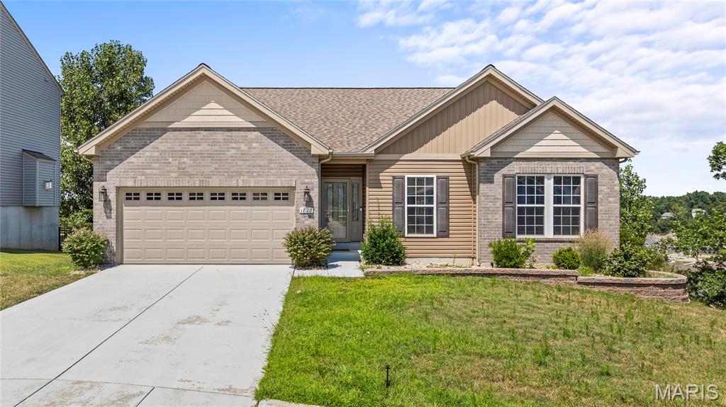1828 Oak Drive