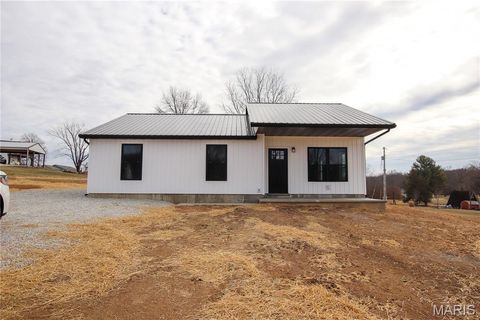 Photo of 22 N Melody Lane, Leslie, MO 65056 (MLS # 26010415)