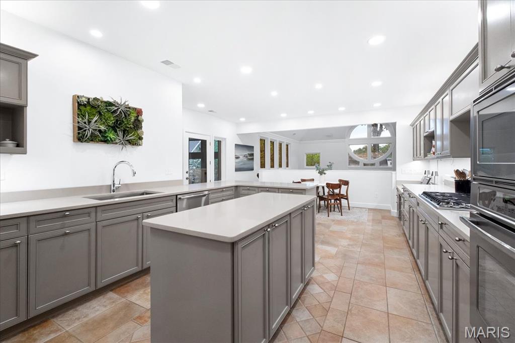 Sherwood Forest Blks A Thru C & Sherwood - Residential