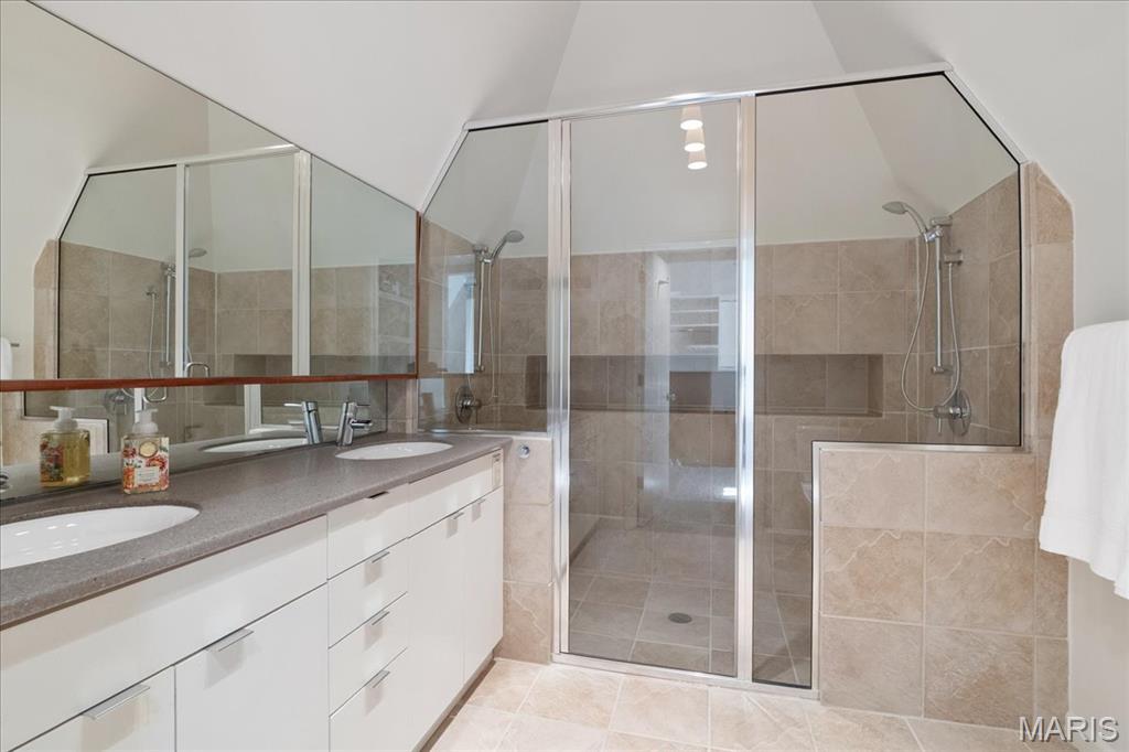 Sherwood Forest Blks A Thru C & Sherwood - Residential