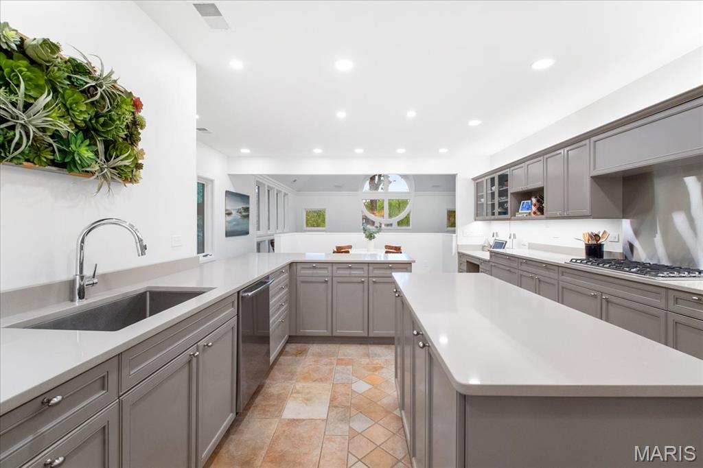 Sherwood Forest Blks A Thru C & Sherwood - Residential