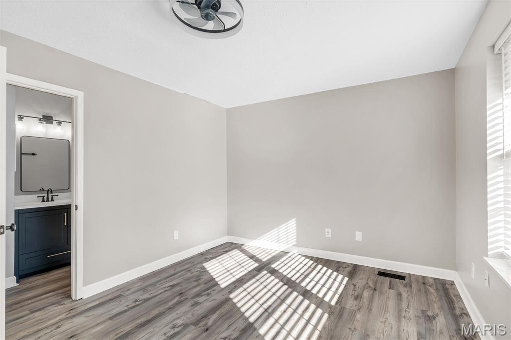 Ashton Place Condo - Residential