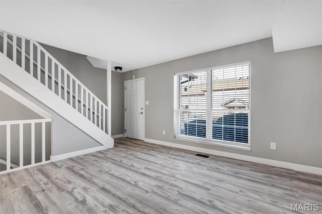 Ashton Place Condo - Residential