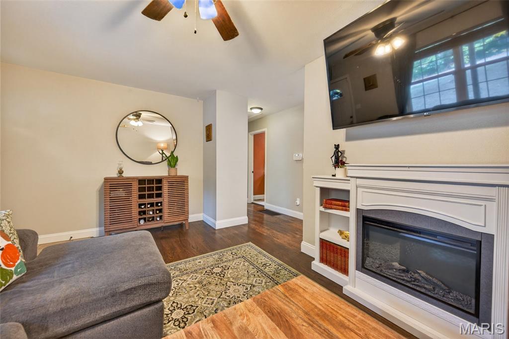 2830 El Portal Drive