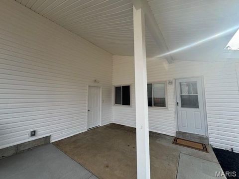 Tiny photo for 701 Fernview Drive, Creve Coeur, MO 63141 (MLS # 25081806)