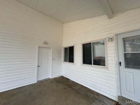 Tiny photo for 701 Fernview Drive, Creve Coeur, MO 63141 (MLS # 25081806)