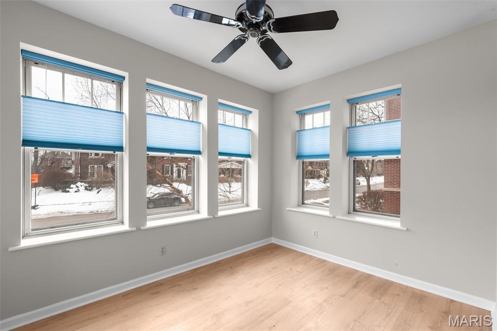 Debaliviere Place West Ph I - Residential