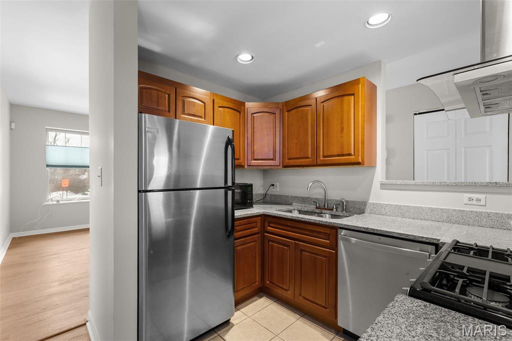 Debaliviere Place West Ph I - Residential