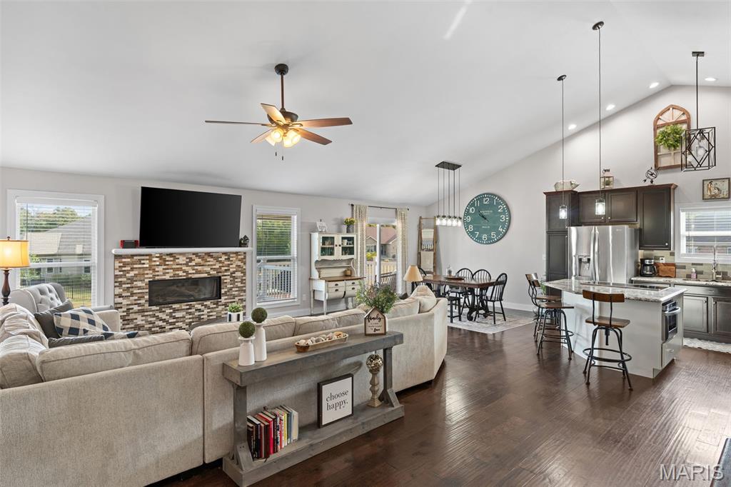 419 Gnarlyvine Court