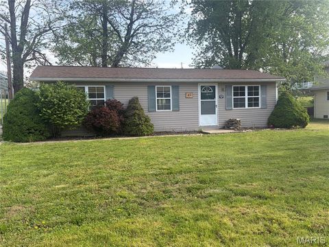 Photo of 45 N Lake Drive, Leslie, MO 63056 (MLS # 26022660)