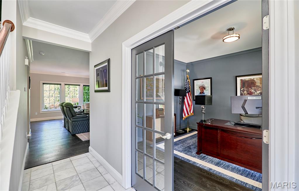 264 Greenshire Lane