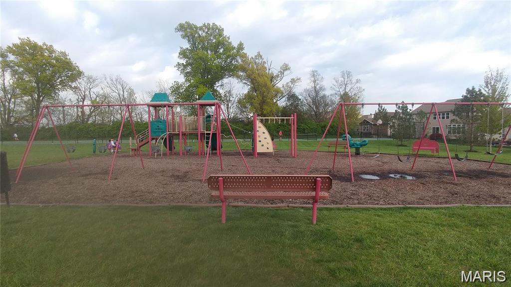 Countryshire #10 - Residential Lease