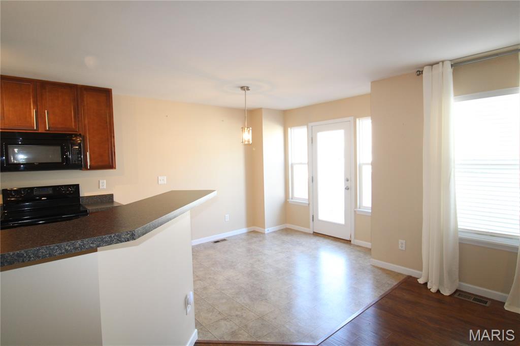 Countryshire #10 - Residential Lease