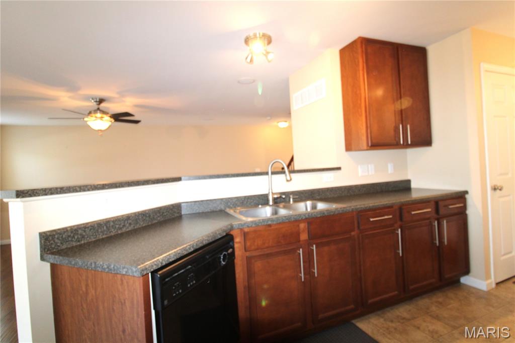 Countryshire #10 - Residential Lease