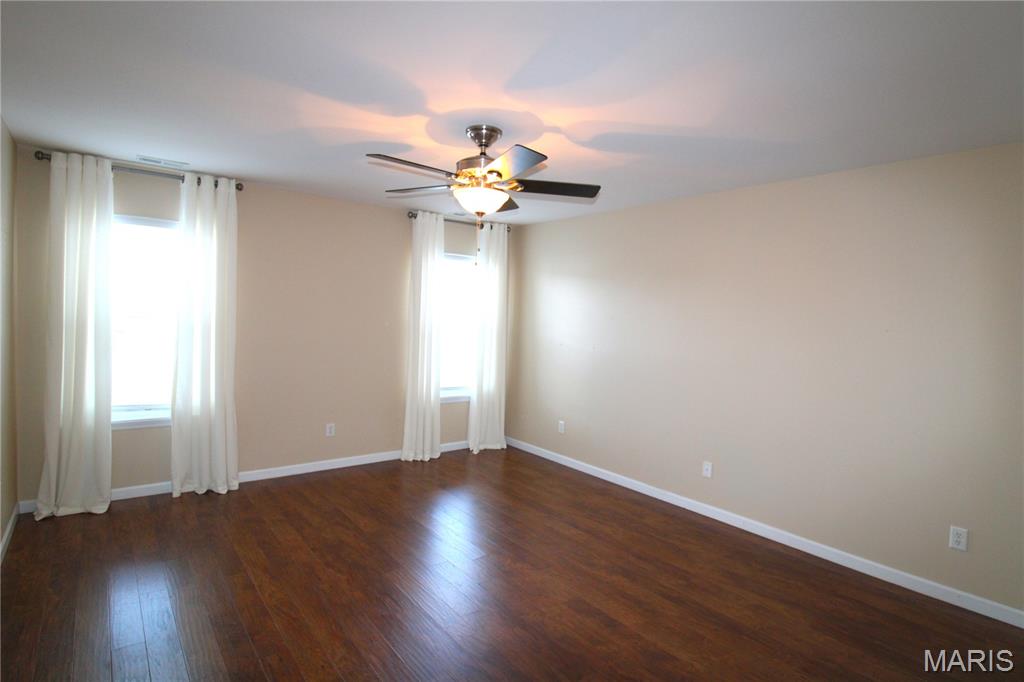 Countryshire #10 - Residential Lease