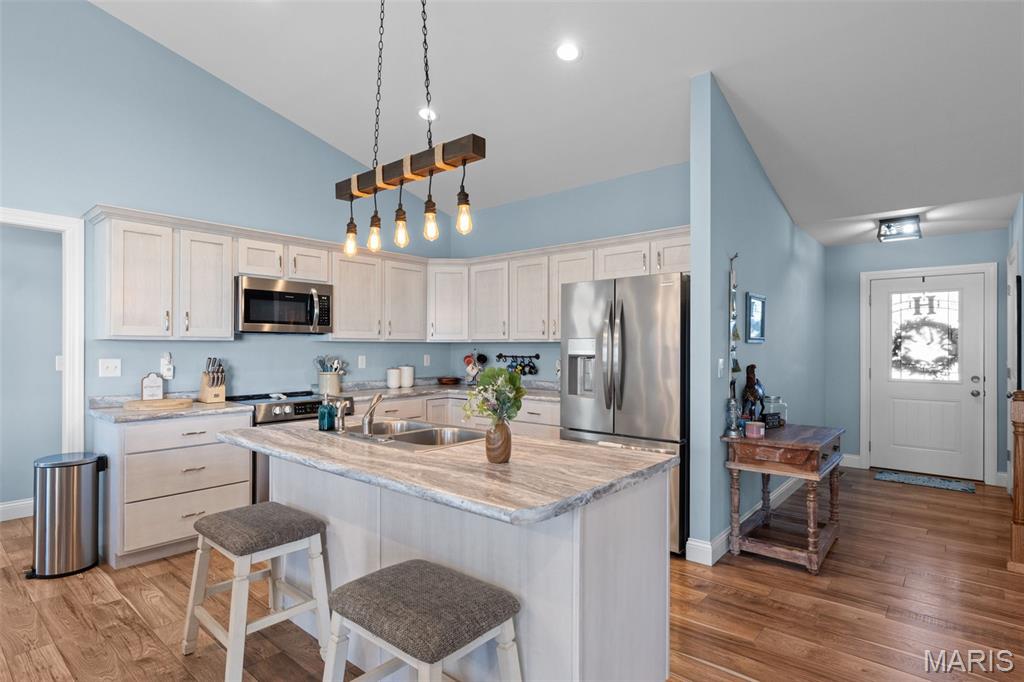 116 Walnut Hill Court