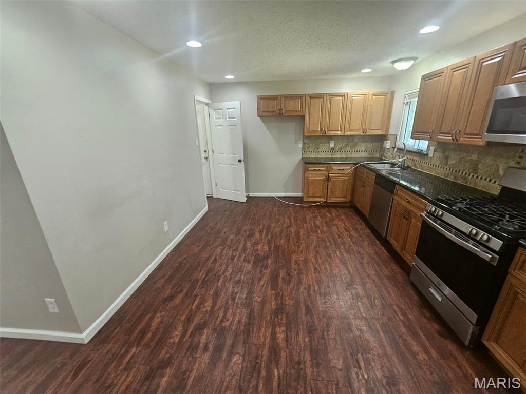 Photo of 12987 Verwood Drive, Florissant, MO 63033 (MLS # 26067753)