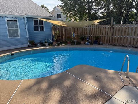 Tiny photo for 1329 Westbrooke Terrace Drive, Ballwin, MO 63021 (MLS # 25081879)